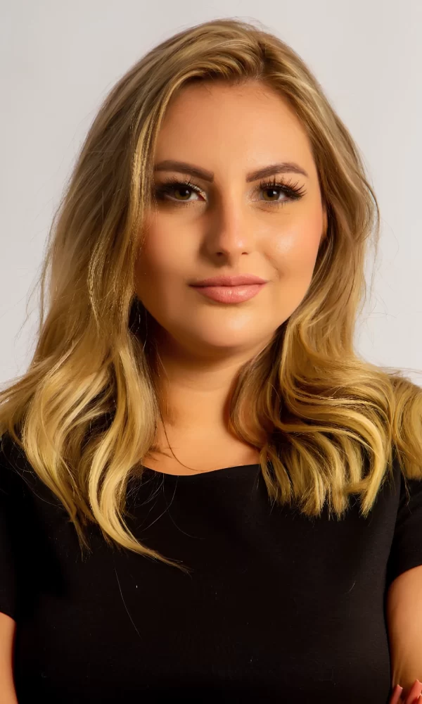 julia-marcon